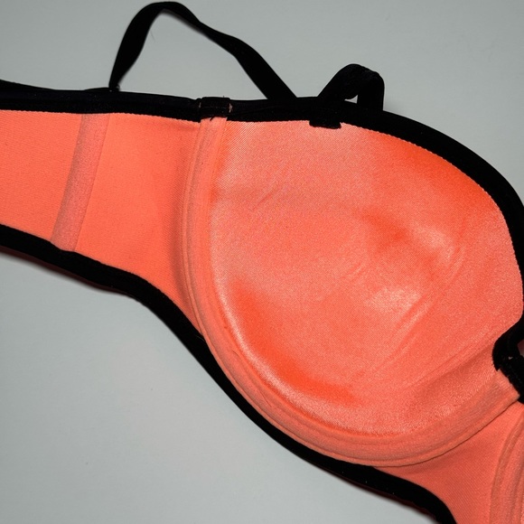 TRIANGL Milly Arizona Bikini Top - Picture 8 of 9